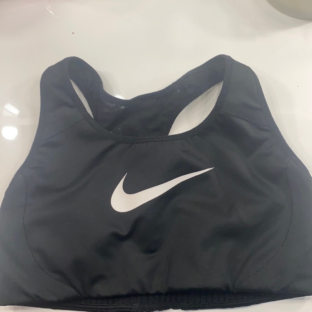 Black Nike sports bra